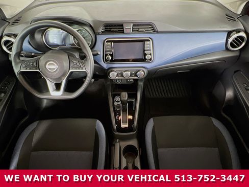 Used 2025 Nissan Versa SV w/ Trunk Package image 17