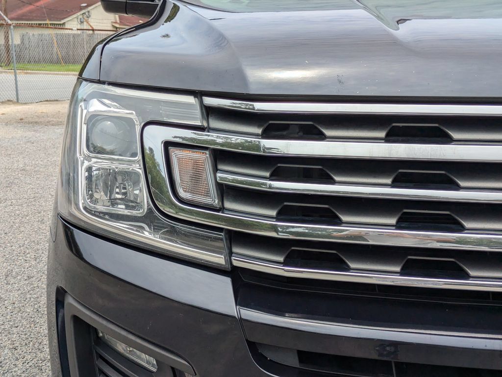 Used 2021 Ford Expedition XLT RWD image 10