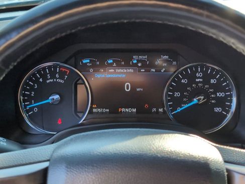 Used 2021 Ford Expedition Limited AWD/4WD image 23