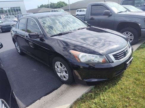 Used 2009 Honda Accord LX-P image 3