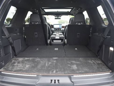 Used 2024 Lincoln Navigator Black Label image 7