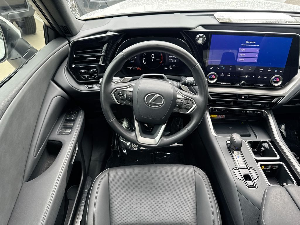 Used 2025 Lexus TX 350 FWD w/ Technology Package image 12