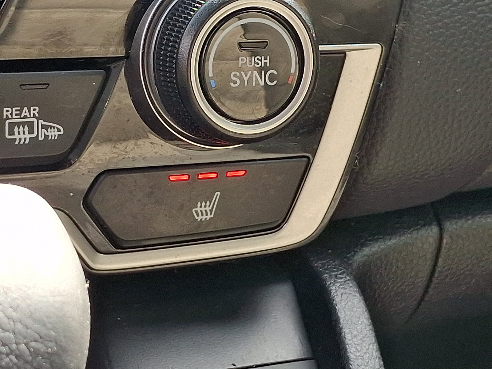 Used 2018 Honda CR-V EX image 23
