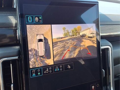 New 2026 GMC Yukon XL Elevation w/ Elevation Premium Package AWD/4WD image 7