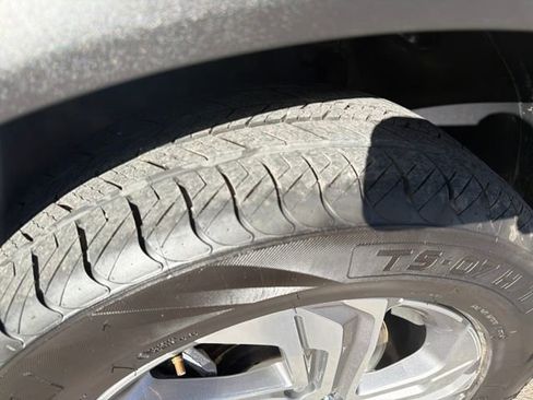 Used 2023 Hyundai Santa Fe SEL image 27