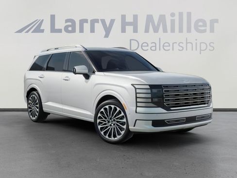 New 2026 Hyundai Palisade Calligraphy AWD/4WD image 2