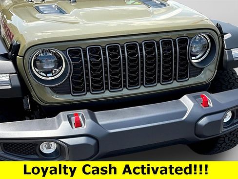 New 2025 Jeep Wrangler Unlimited Rubicon image 30