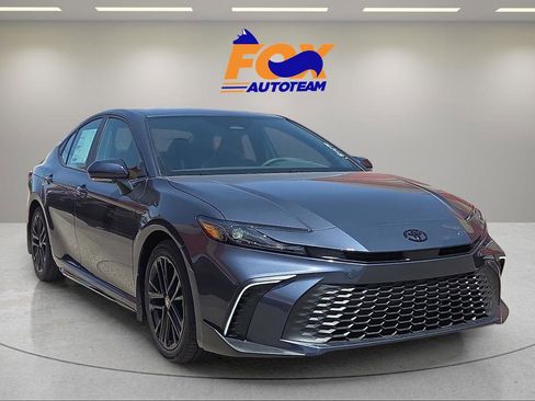 New 2026 Toyota Camry SE image 6