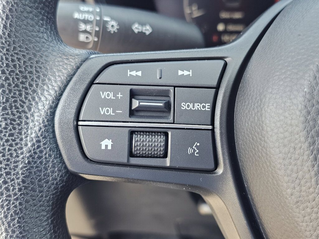 Certified 2025 Honda CR-V EX image 21