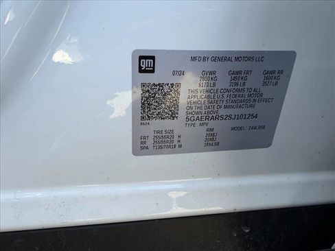 Used 2025 Buick Enclave Preferred image 21