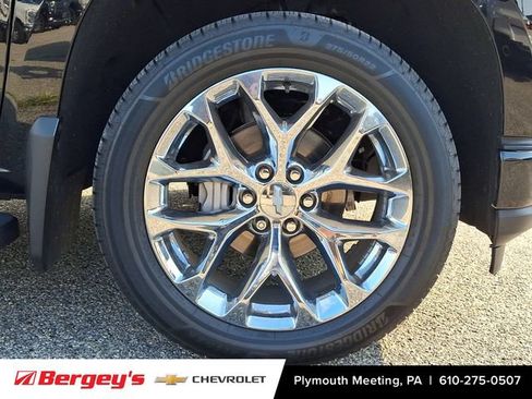 Certified 2021 Chevrolet Silverado 1500 High Country w/ Technology Package AWD/4WD image 10
