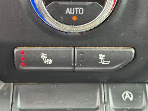 Used 2021 GMC Sierra 1500 SLE image 30