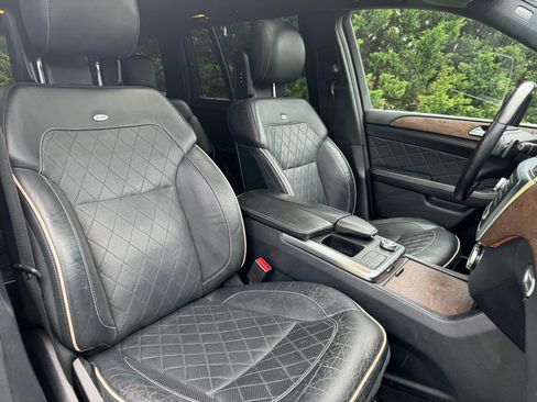 Used 2015 Mercedes-Benz GL 450 4MATIC image 20