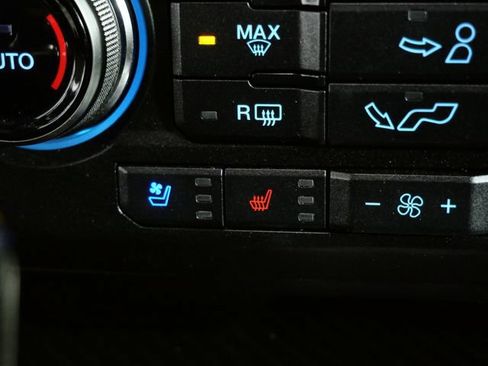 Certified 2018 Ford F150 Raptor w/ Equipment Group 802A Luxury AWD/4WD image 57