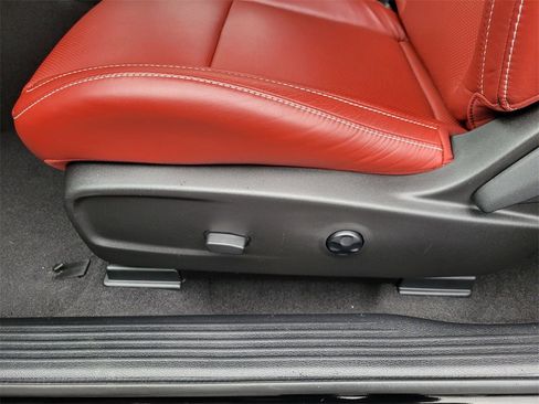 Used 2023 Dodge Challenger SRT Hellcat Redeye image 15