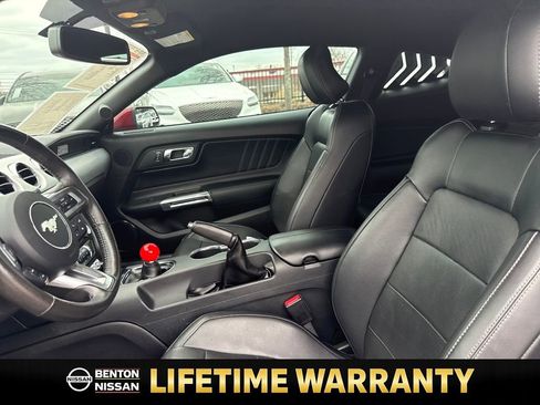 Used 2016 Ford Mustang GT Premium image 10