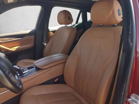 Used 2018 BMW X6 sDrive35i RWD image 17
