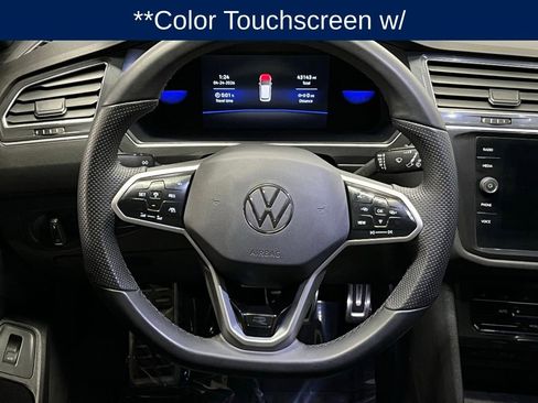 Used 2022 Volkswagen Tiguan SE R-Line AWD/4WD image 9