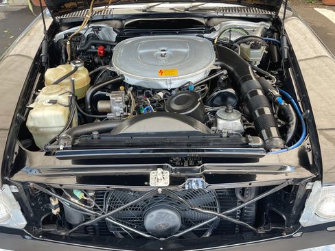 Used 1986 Mercedes-Benz 560 SL image 35