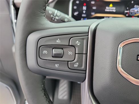 New 2026 GMC Sierra 2500 Denali Ultimate AWD/4WD image 21