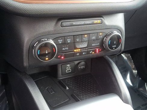 Certified 2024 Ford Bronco Sport Outer Banks w/ Tech Package AWD/4WD image 14