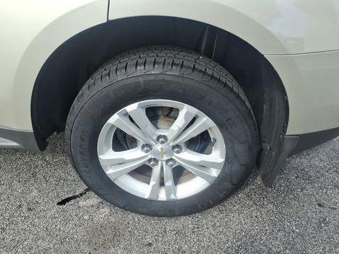 Used 2015 Chevrolet Equinox LT w/ Driver Convenience Package FWD image 24