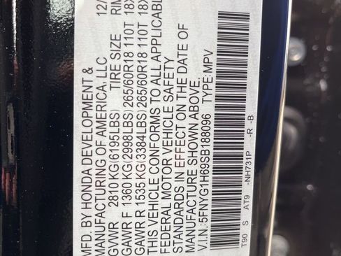 Certified 2025 Honda Pilot TrailSport image 11