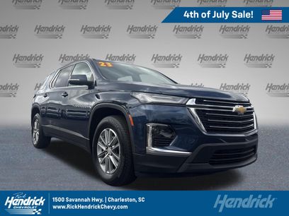 Used 2023 Chevrolet Traverse LT