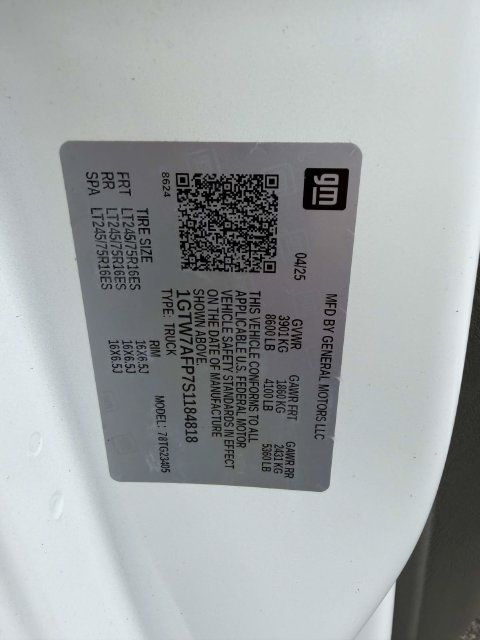 Used 2025 GMC Savana 2500 w/ Driver Convenience Package RWD image 21