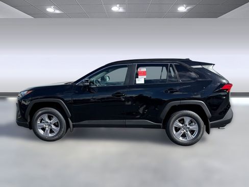 Certified 2025 Toyota RAV4 XLE w/ Convenience Package image 2