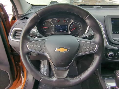 Used 2019 Chevrolet Equinox LT w/ Driver Convenience Package image 21