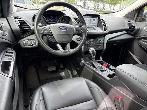 Used 2019 Ford Escape SEL FWD image 18