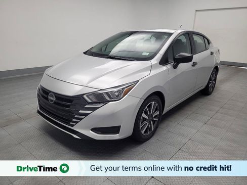 Used 2024 Nissan Versa S w/ S Plus Package FWD image 1