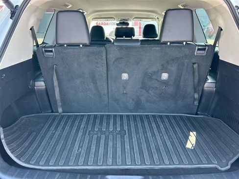 Used 2024 Toyota Grand Highlander AWD image 12