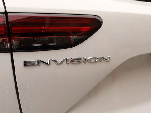 Used 2023 Buick Envision Preferred FWD image 9