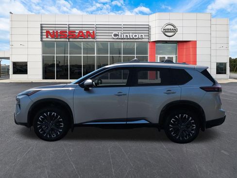 New 2026 Nissan Rogue Platinum w/ Platinum Premium Package AWD/4WD image 6
