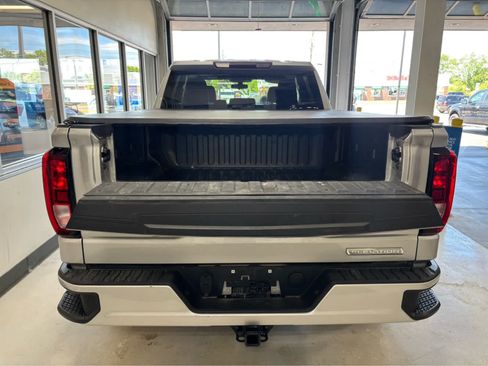 Used 2022 GMC Sierra 1500 Elevation AWD/4WD image 12