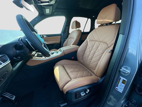 New 2026 BMW X5 sDrive40i w/ M Sport Package RWD image 15