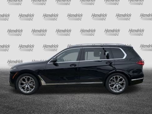 Used 2025 BMW X7 xDrive40i image 7