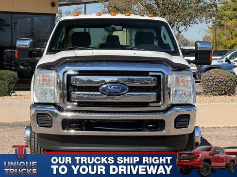 Used 2016 Ford F350 XLT w/ XLT Interior Package image 2