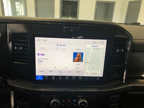 Used 2025 Ford F250 Lariat w/ Chrome Package image 19