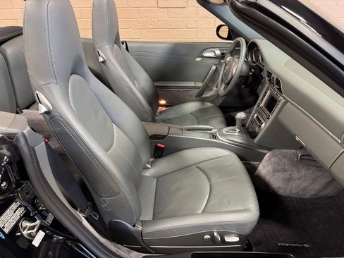 Used 2006 Porsche 911 Carrera S image 34