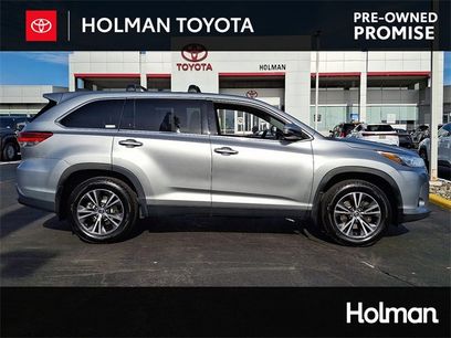 Used 2019 Toyota Highlander LE