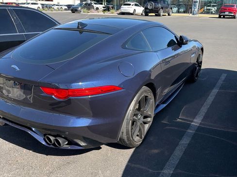 Used 2017 Jaguar F-TYPE R AWD/4WD image 4
