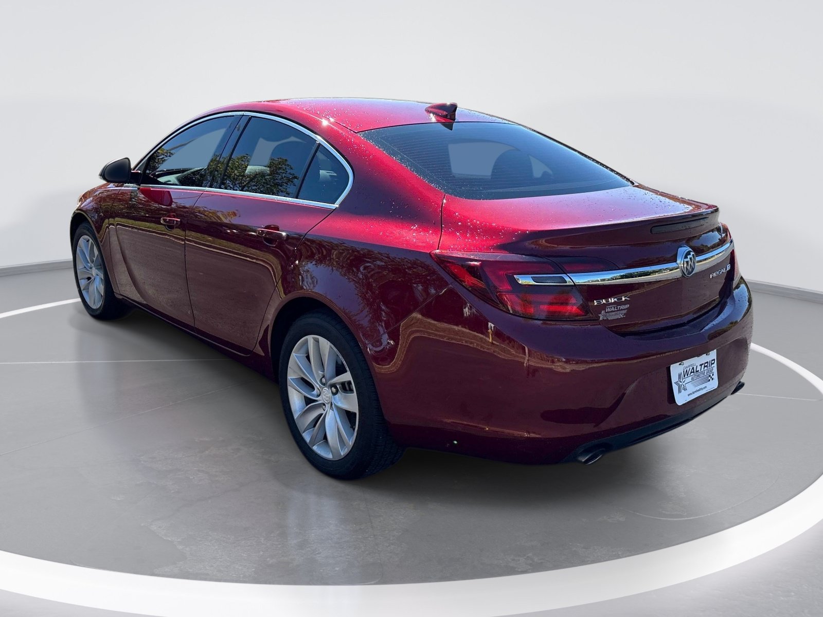 Used 2016 Buick Regal FWD image 6