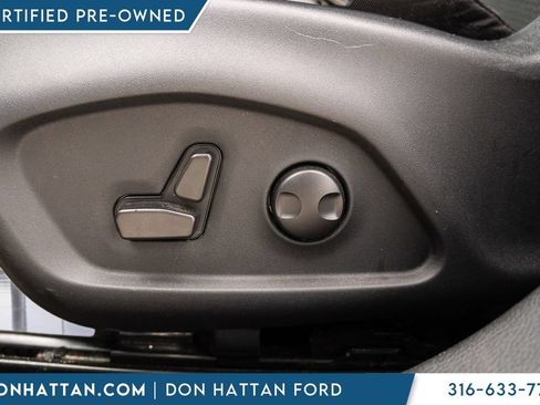Used 2022 Jeep Compass Trailhawk w/ Trailhawk Convenience Group AWD/4WD image 23
