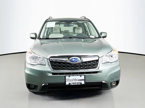 Used 2016 Subaru Forester 2.5i Premium AWD/4WD image 2