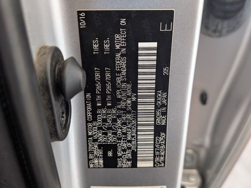 Used 2016 Toyota 4Runner Trail AWD/4WD image 35