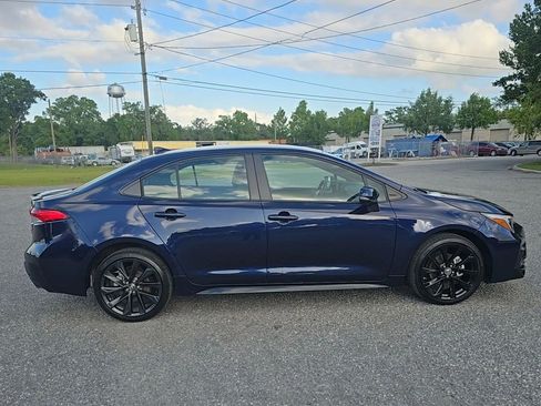 Used 2023 Toyota Corolla SE FWD image 6