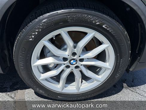 Used 2020 BMW X5 xDrive40i w/ Convenience Package AWD/4WD image 22